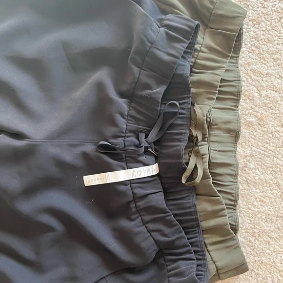 2 pairs Lululemon work or travel pants. Size 12 - Picture 3 of 12